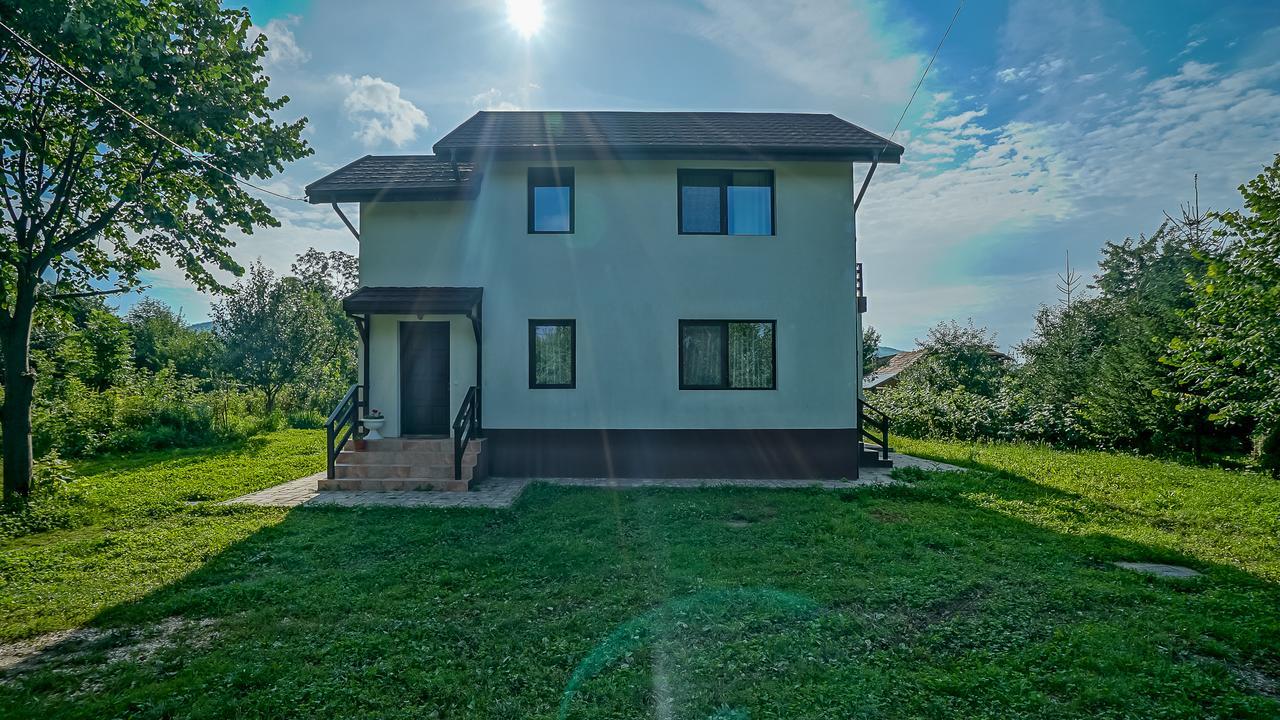Vila Luna Comarnic Buitenkant foto
