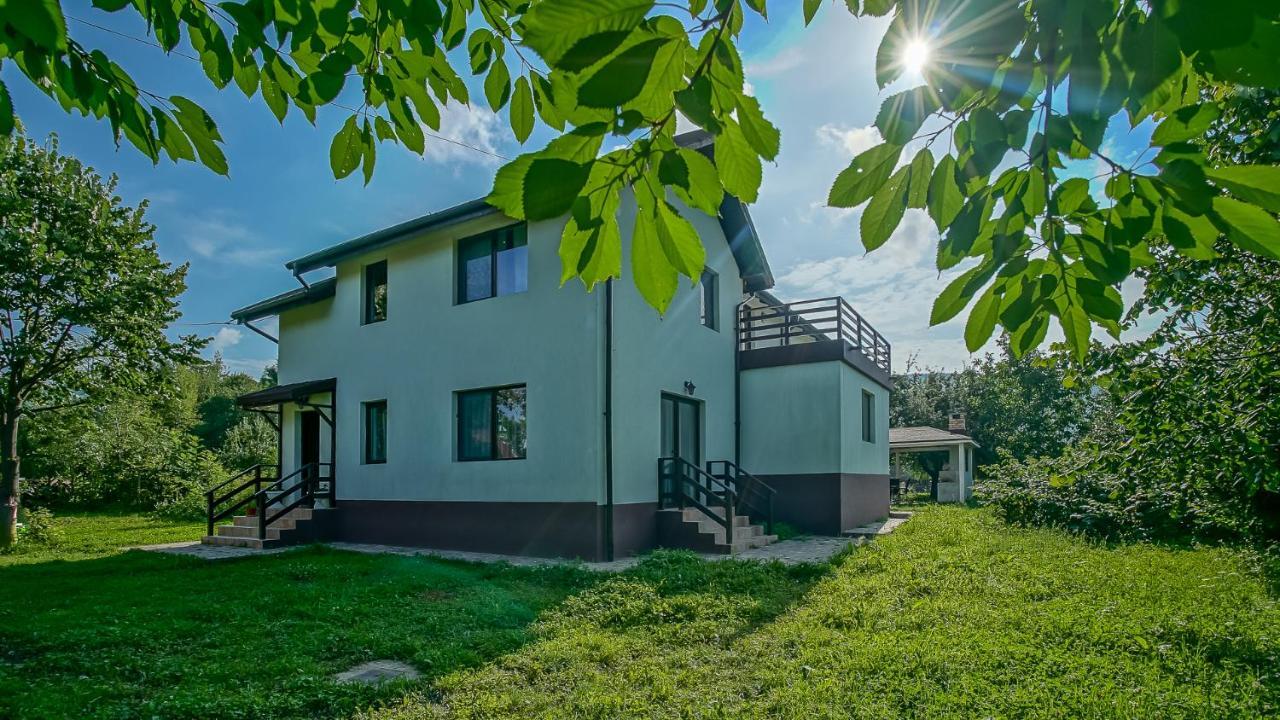Vila Luna Comarnic Buitenkant foto